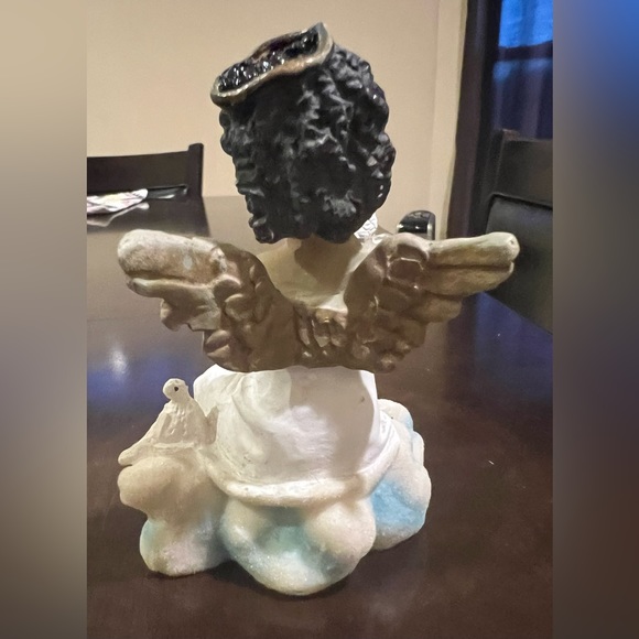 Angel with Dove - Picture 3 of 5